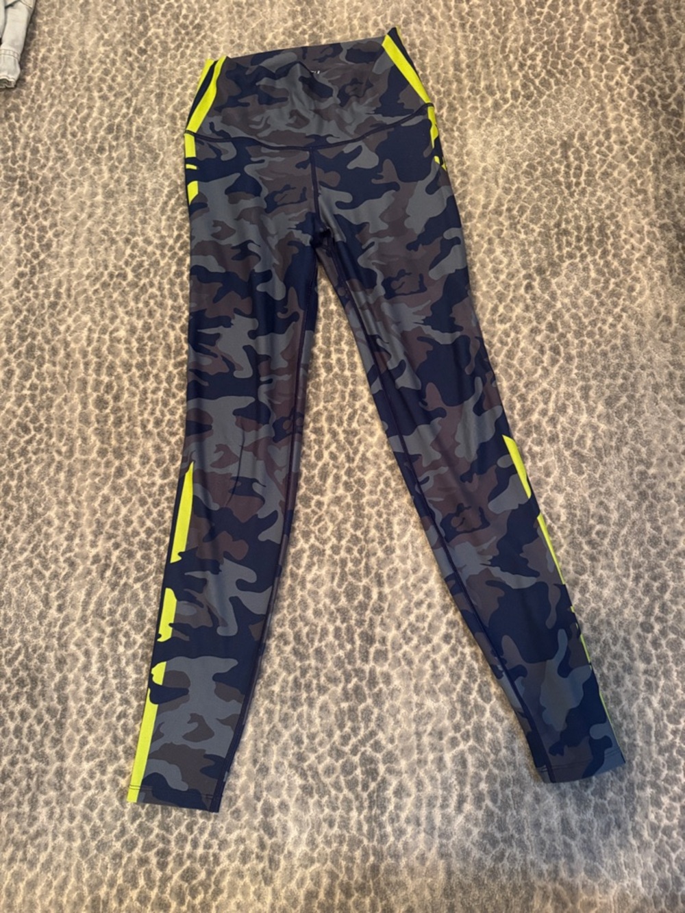 Women’s High-Waist Camo Leggings with Neon Trim